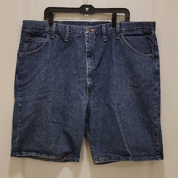 Wrangler Other - Wrangler Blue Jean Shorts Classic Style Size 44